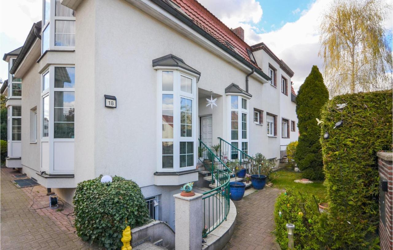 2 Bedroom Lovely Home In ベルリン エクステリア 写真
