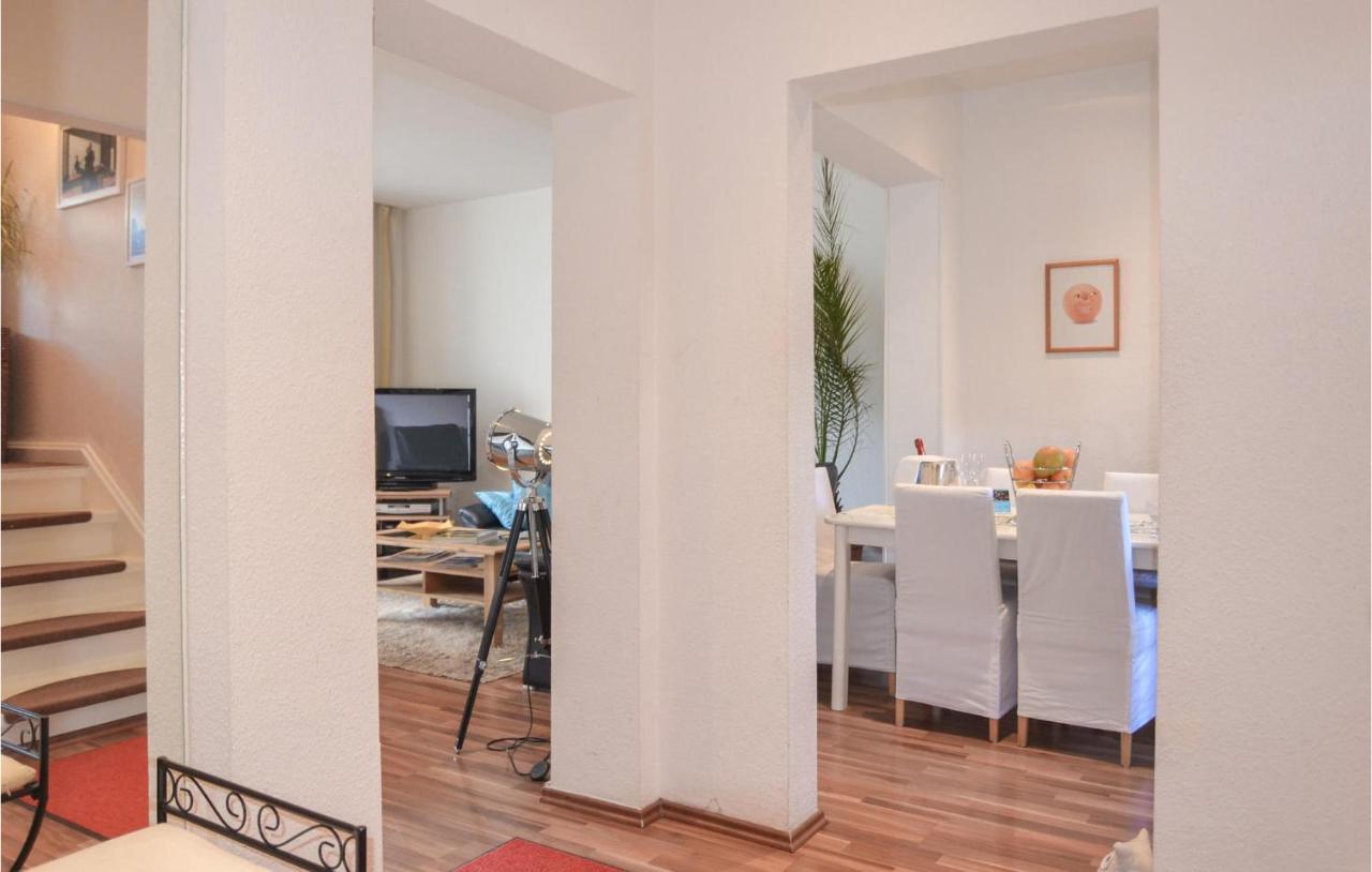 2 Bedroom Lovely Home In ベルリン エクステリア 写真